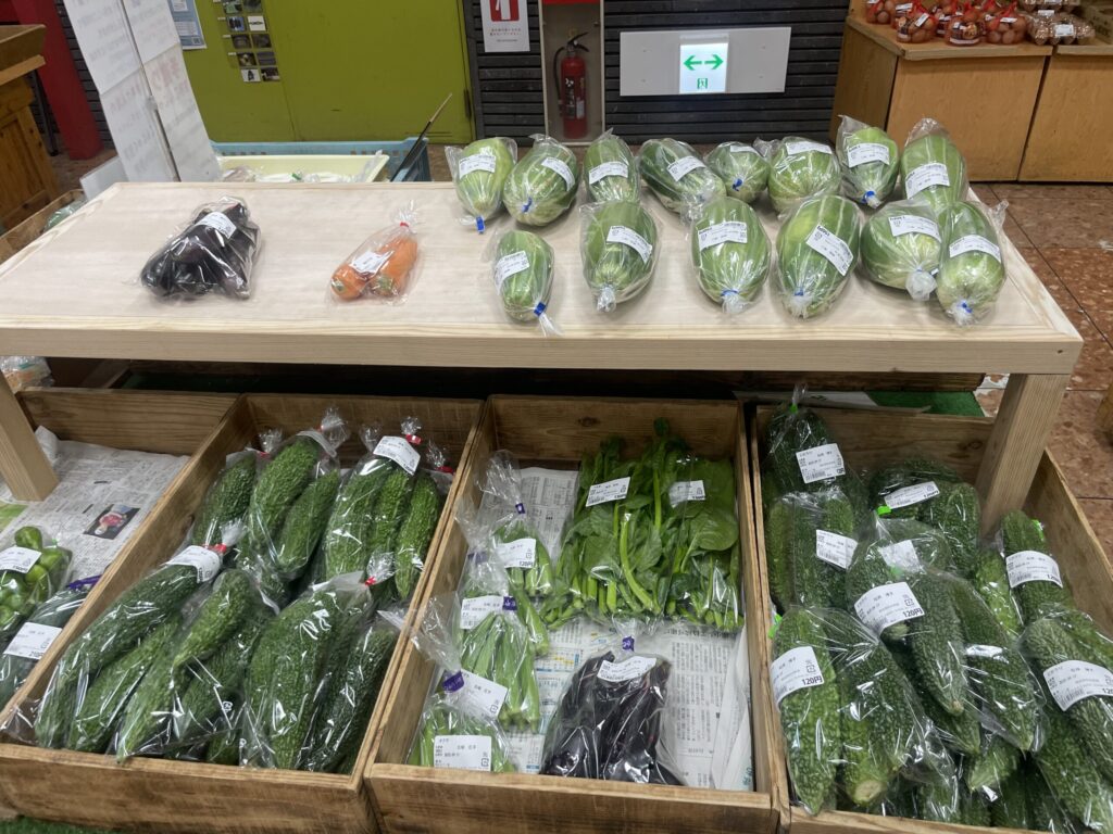 菊水ロマン館 野菜売り場
