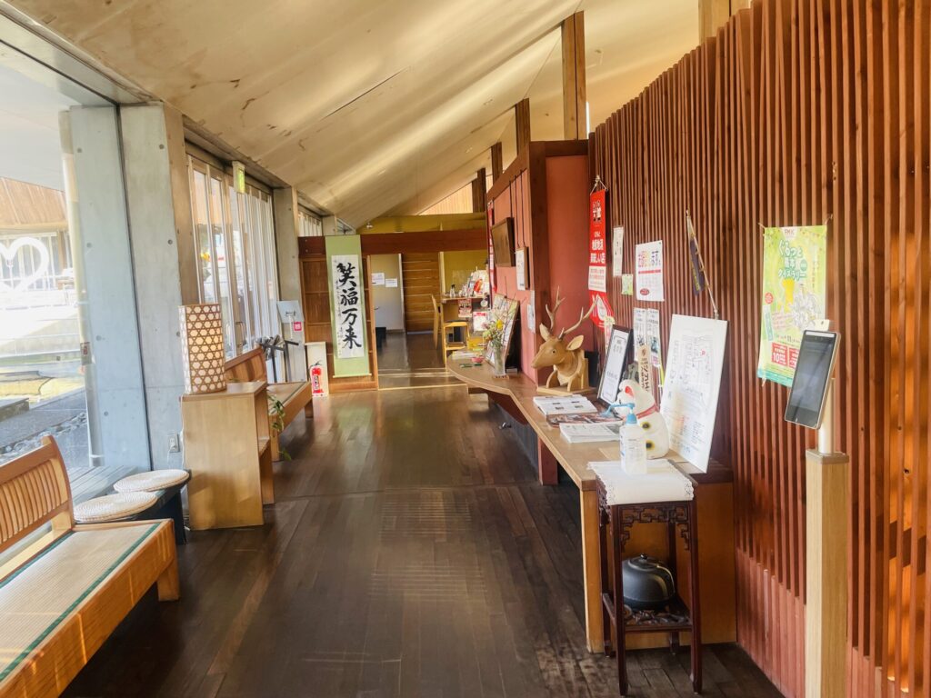 レストラン 炉丹